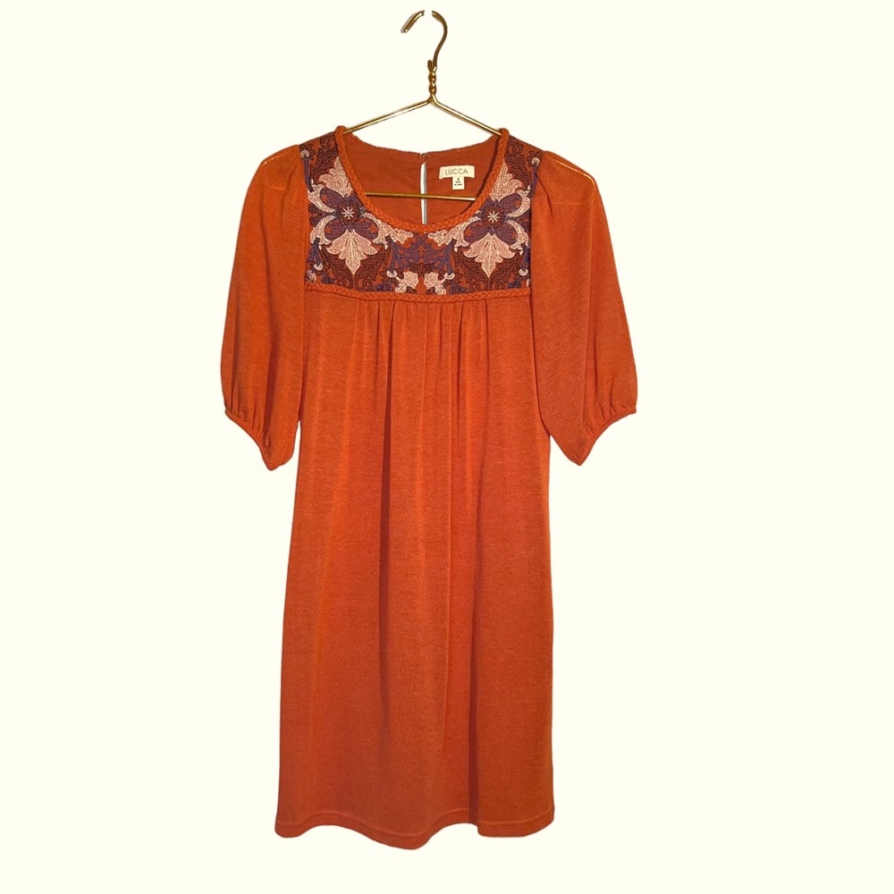 LUCCA COUTURE EMBROIDERED SHORT SLEEVE DRESS